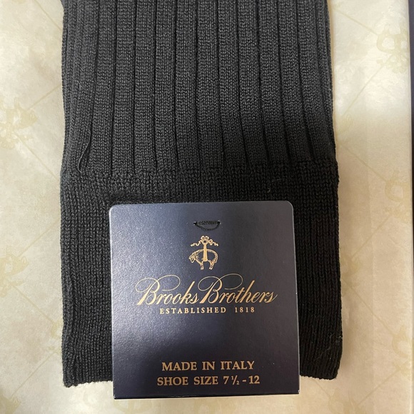 Brooks Brothers Black Crew Socks - Picture 3 of 4